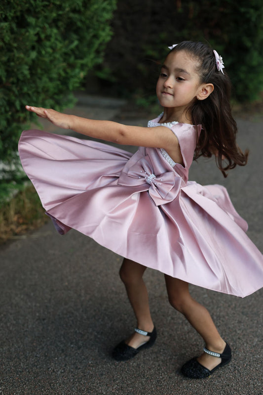 The Pearl Bow